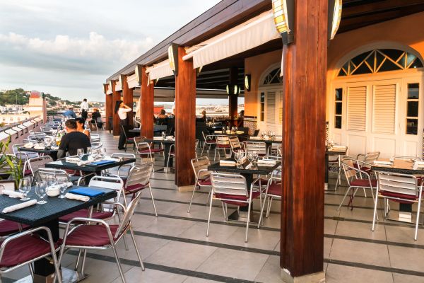 Cost of Commercial Deck Construction in Brighton